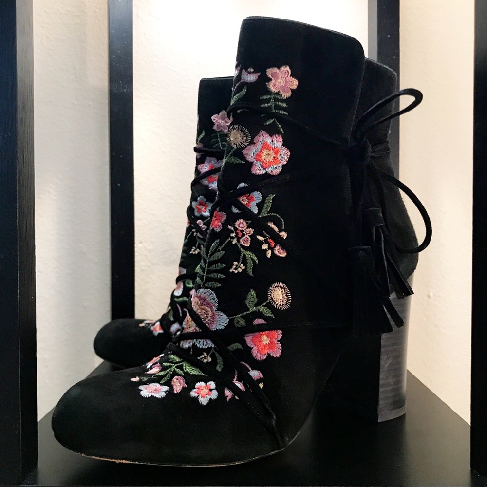 Sam Edelman Winnie Booties